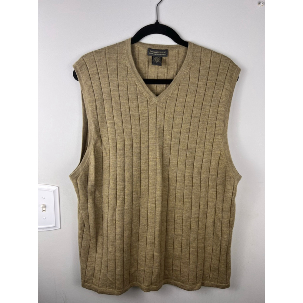 Banana Republic Italian Merino Wool Sweater Vest L Tan Ribbed V Neck Academia